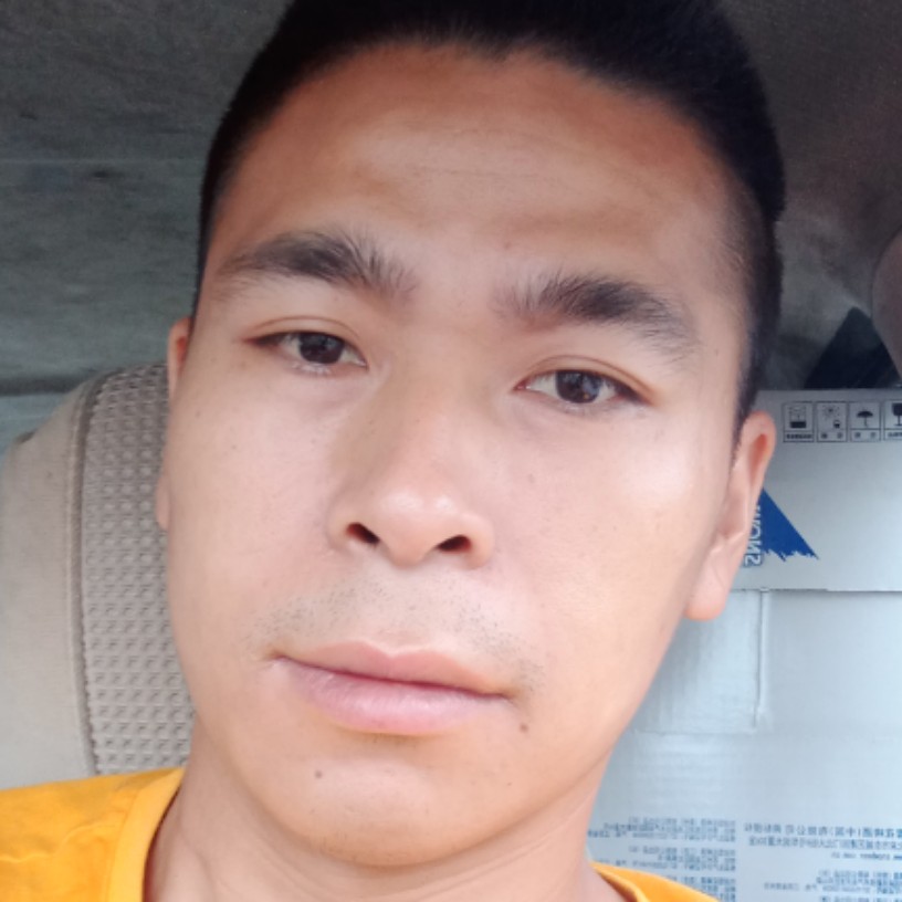 唇彩还激动的照片