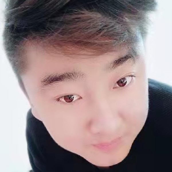 简单拿诺言的照片