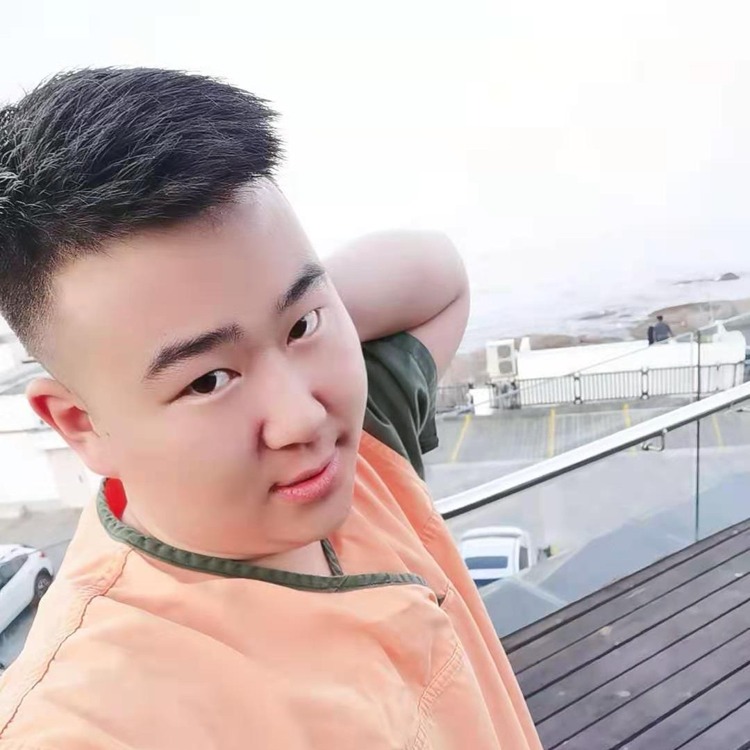 我的她呢？的照片