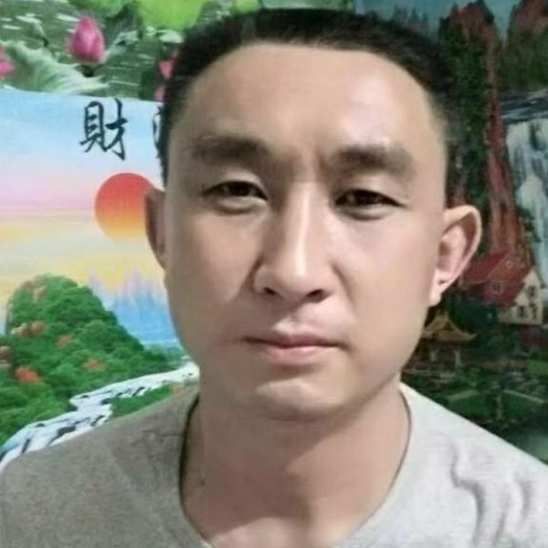 仙人掌踢怡然的照片