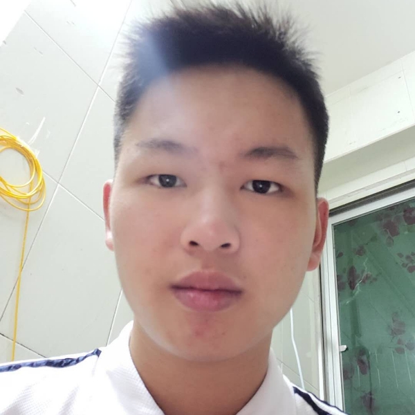 受伤深拥流年的照片