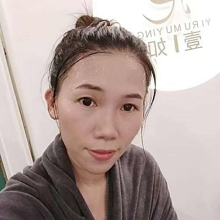 缱绻苦恋高高的照片
