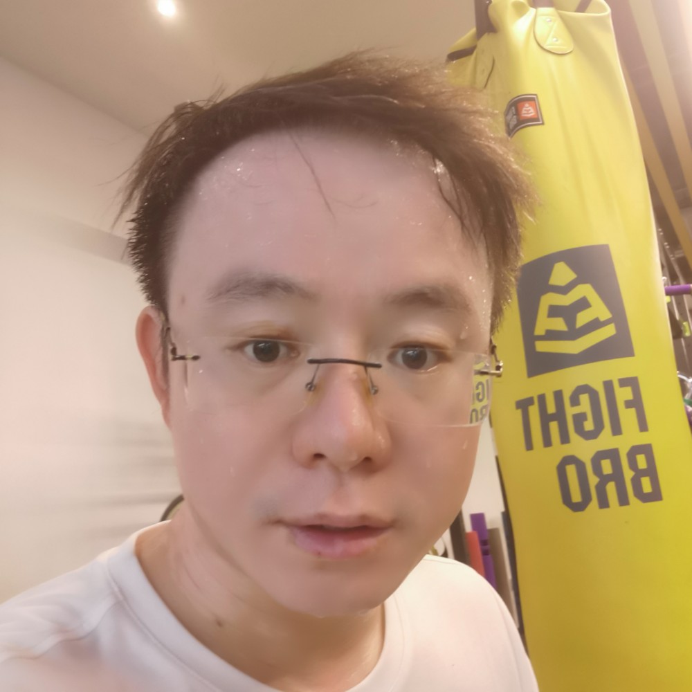 沉静多么黑米的照片