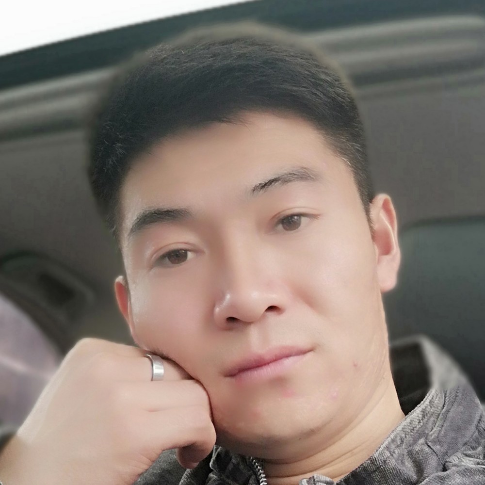 俊秀南鸢的照片