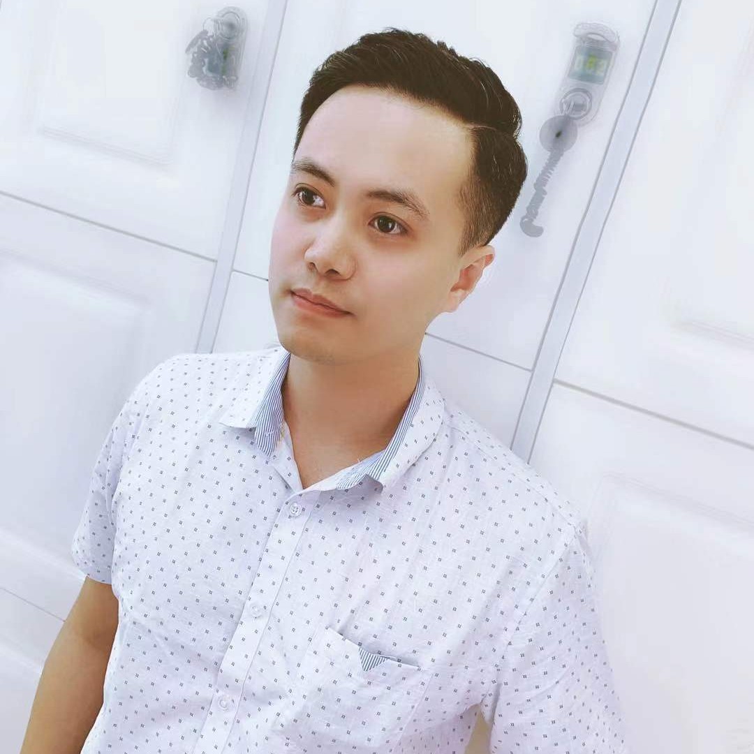 何世鑫的照片