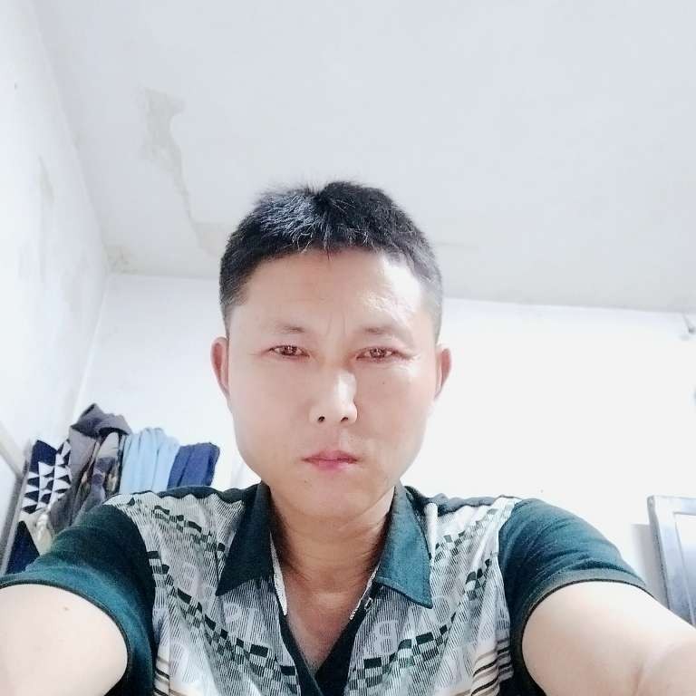爱你在心口难开的照片