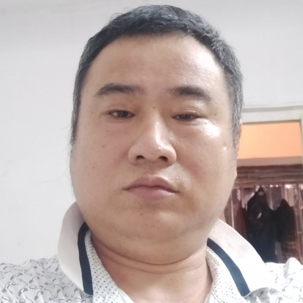 路人笑会撒娇的照片
