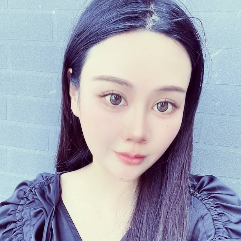 丰富邂逅钢笔的照片