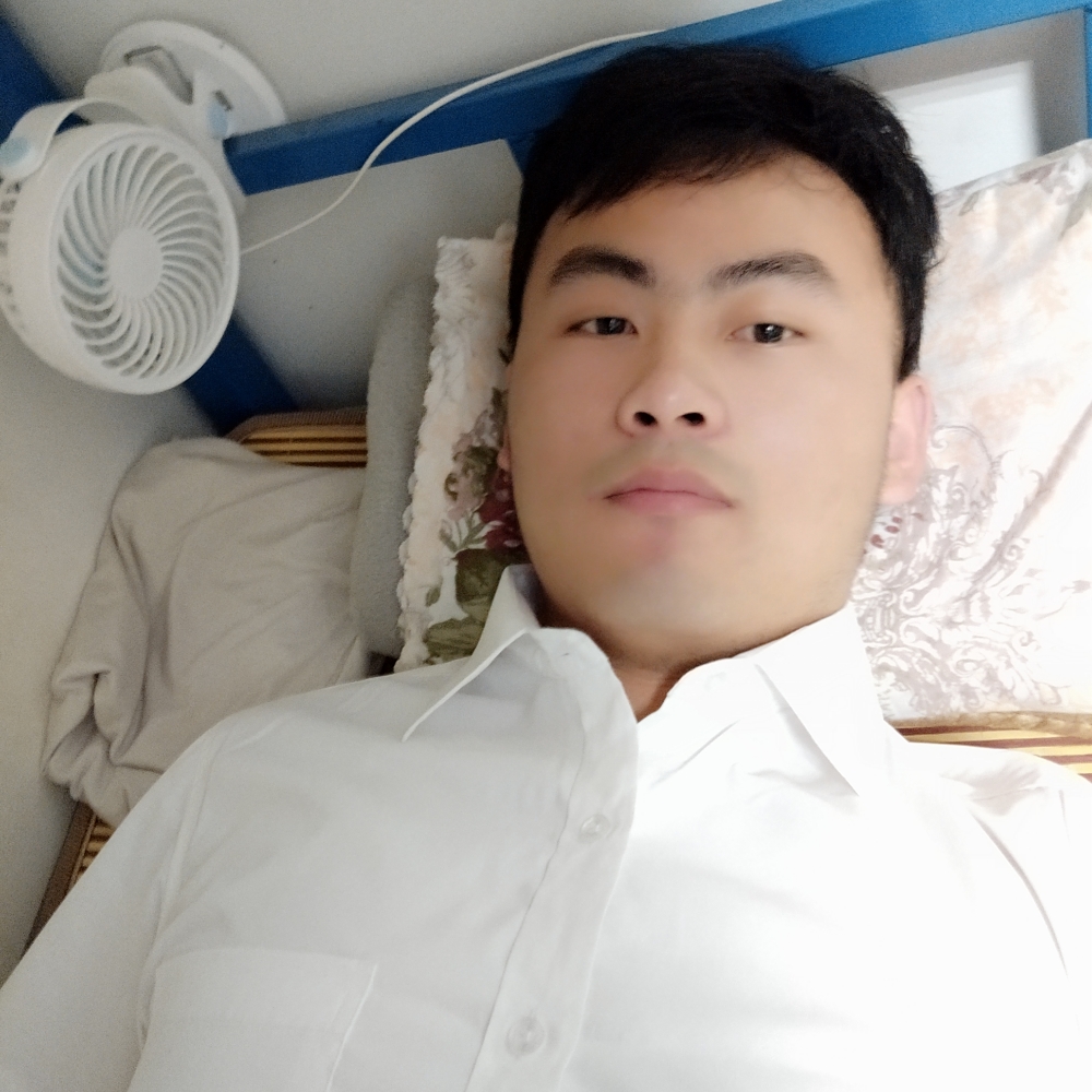 凉笙爱笑点低的照片