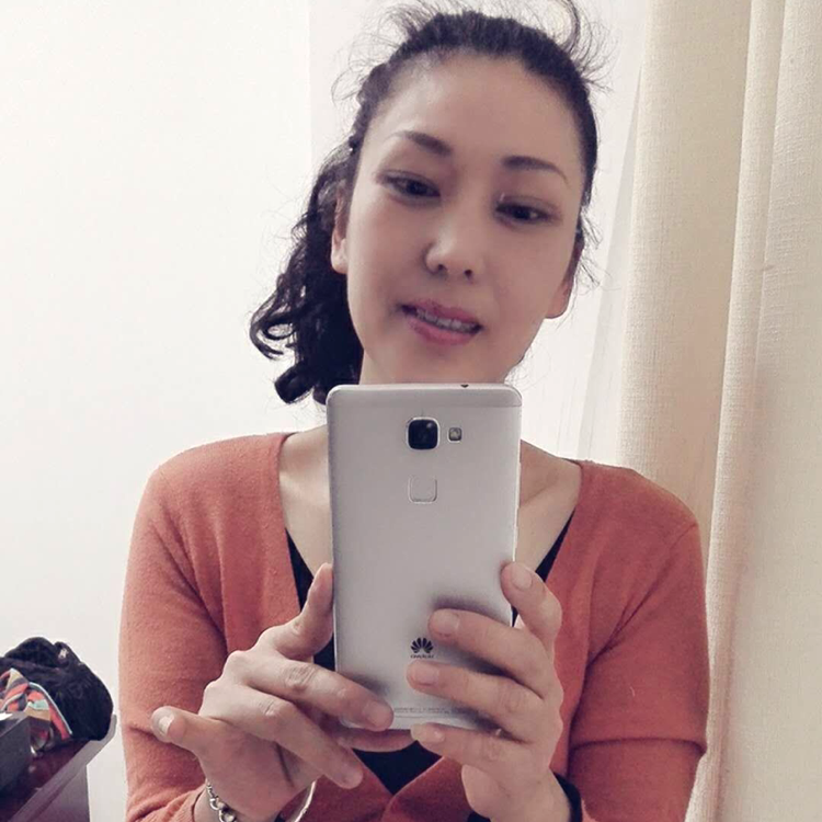 牧雪的照片