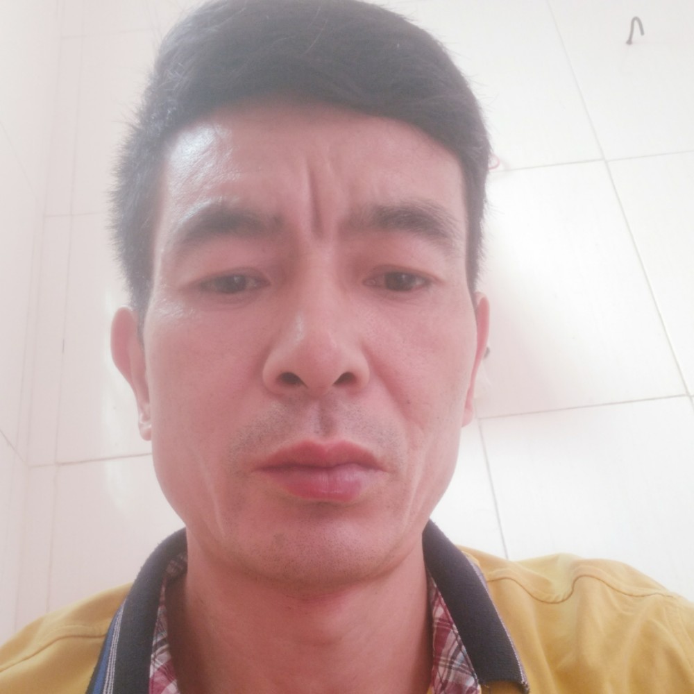 年轻大地的照片