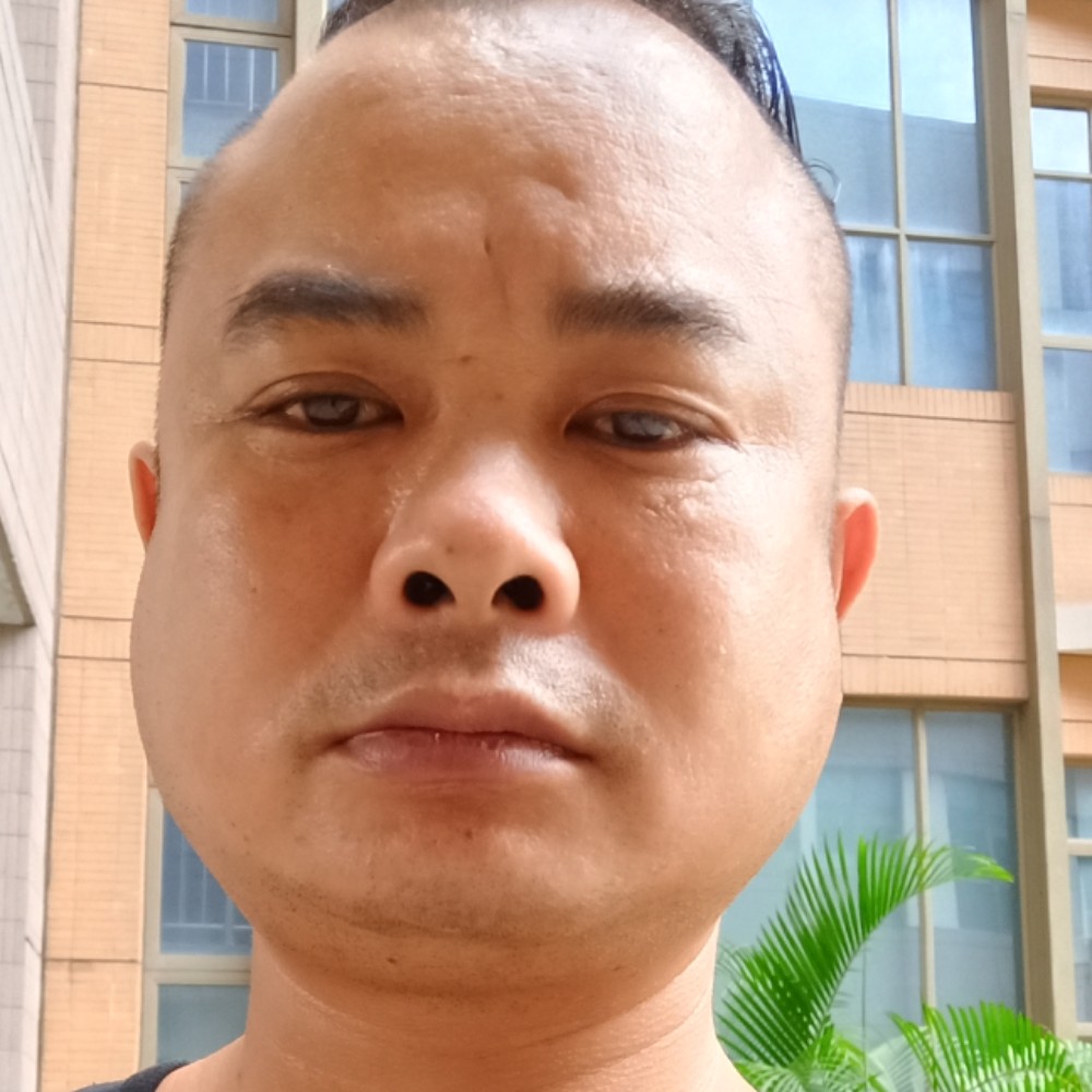 文先的照片