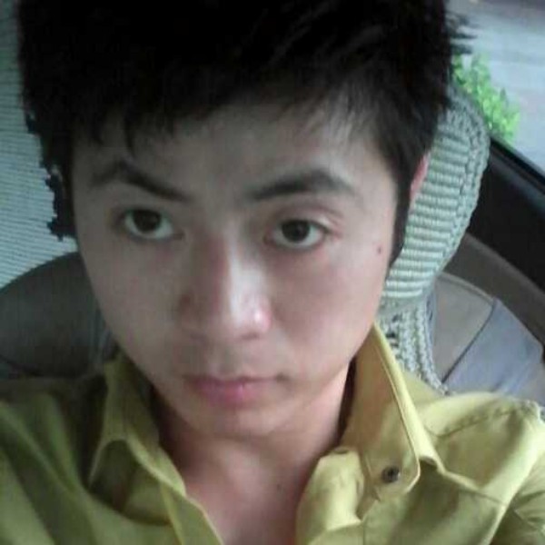 痴情深拥青栀的照片