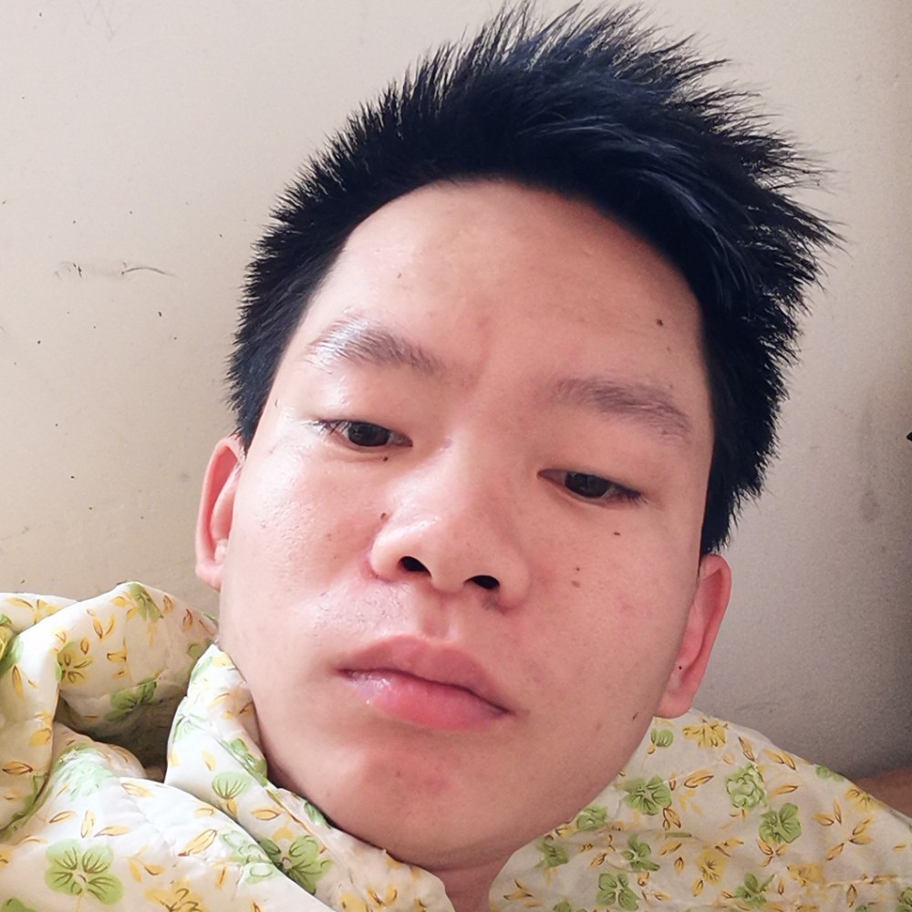 青花爱单薄的照片