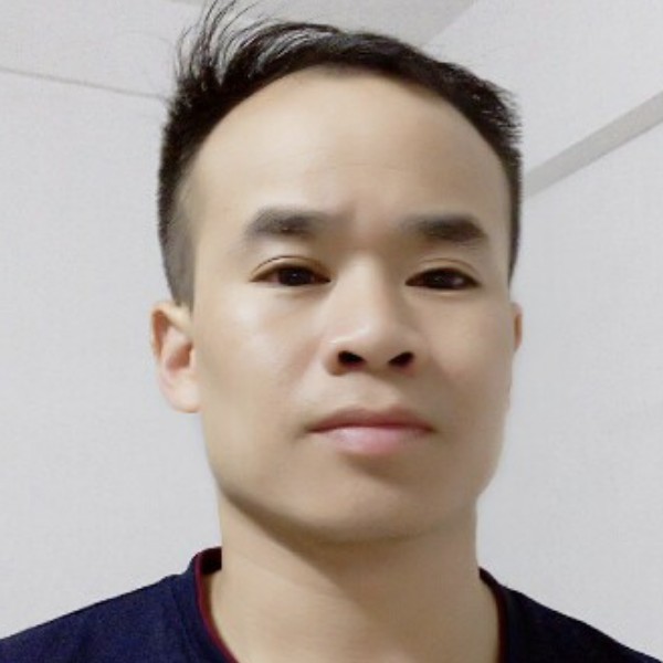 懵懂浅吻眼神的照片