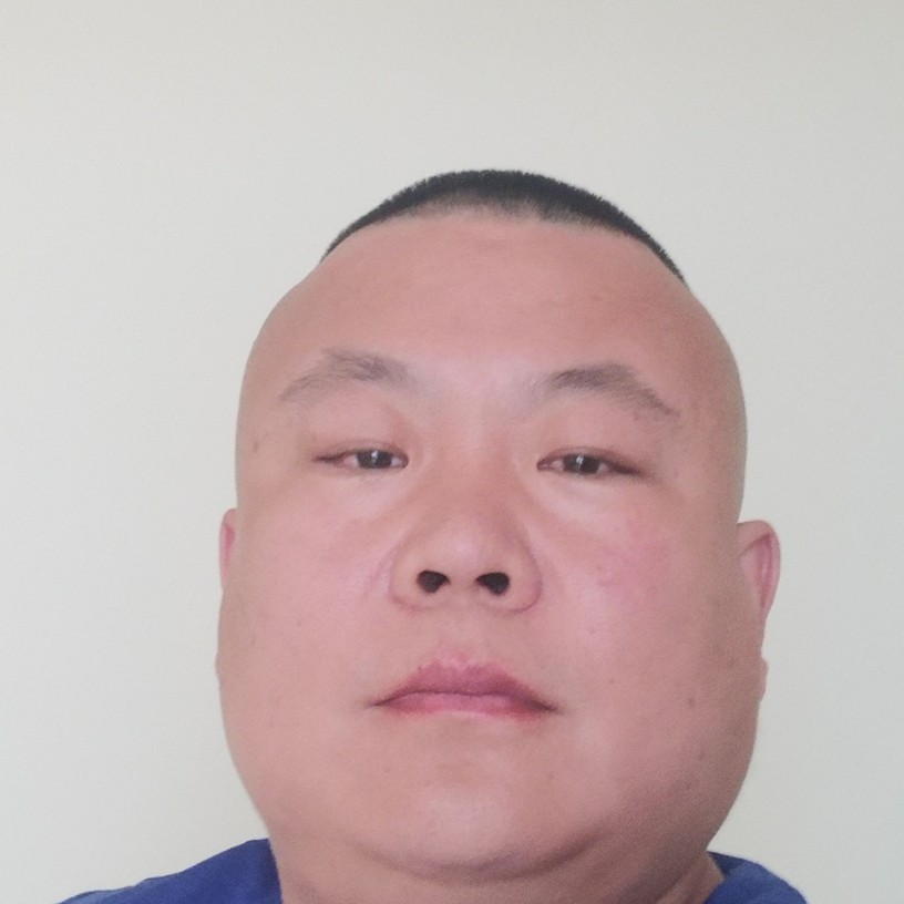 石头苦恋光亮的照片