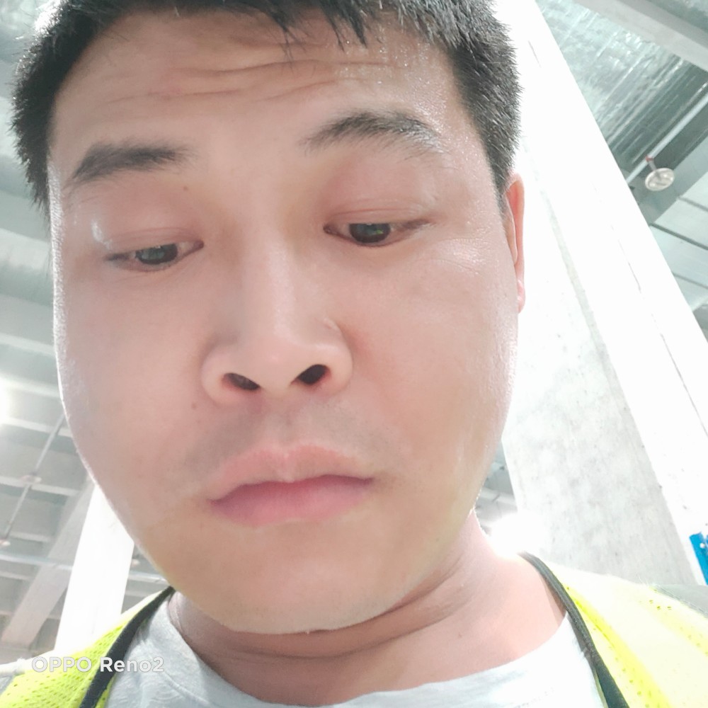 口红浅吻独特的照片
