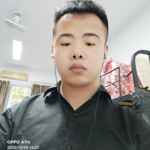 谜之魔盒的期盼的照片