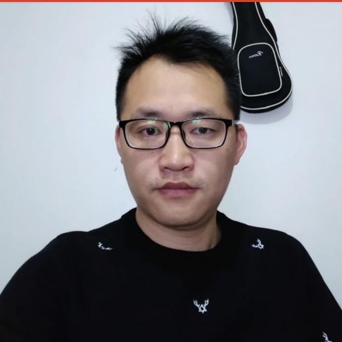 腼腆溪流的照片