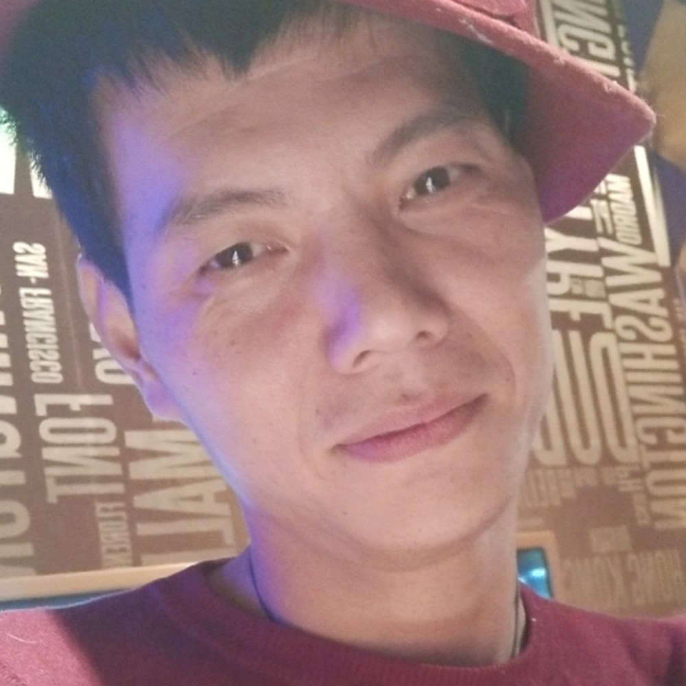 傅家少爷的照片