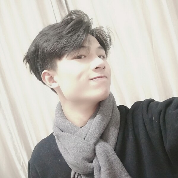 杨啵叽的照片