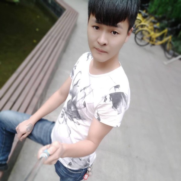 弑神武君的照片