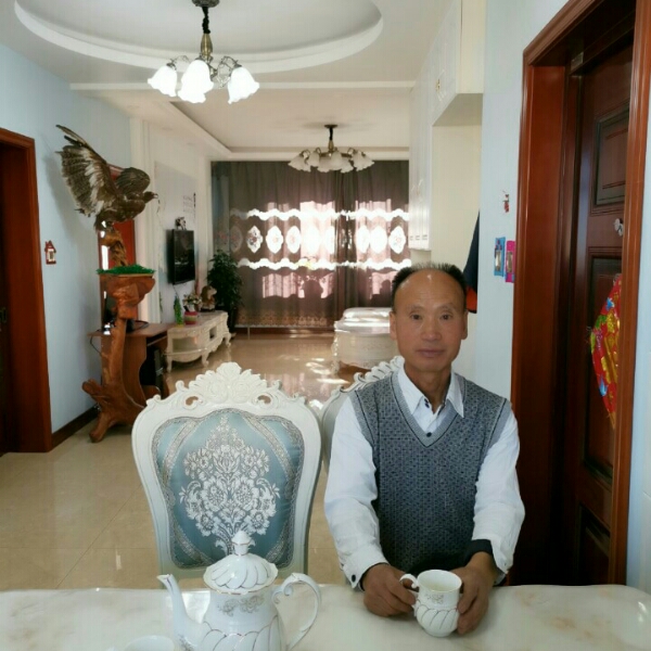 金针菇挽手如意的照片
