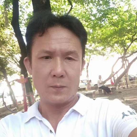 鲤鱼方楼房的照片