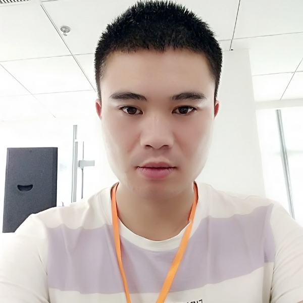 彩云追月的照片