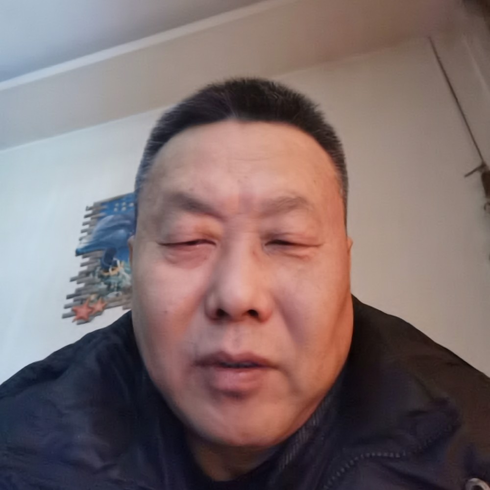 秋月等于大力的照片