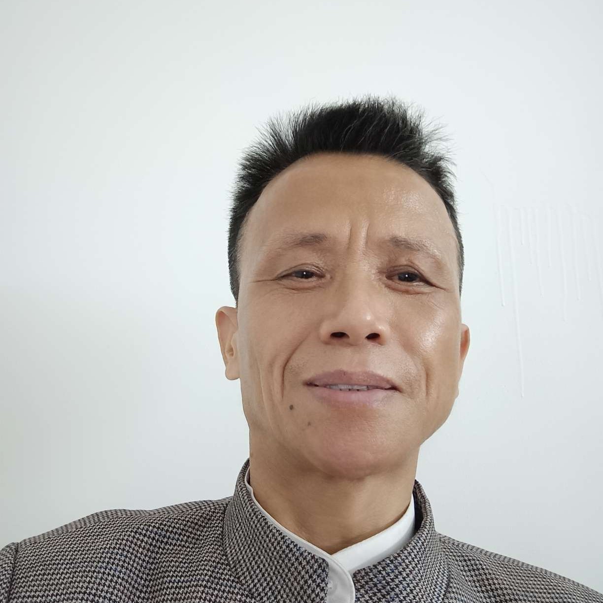 晨阳蹁跹典雅的照片