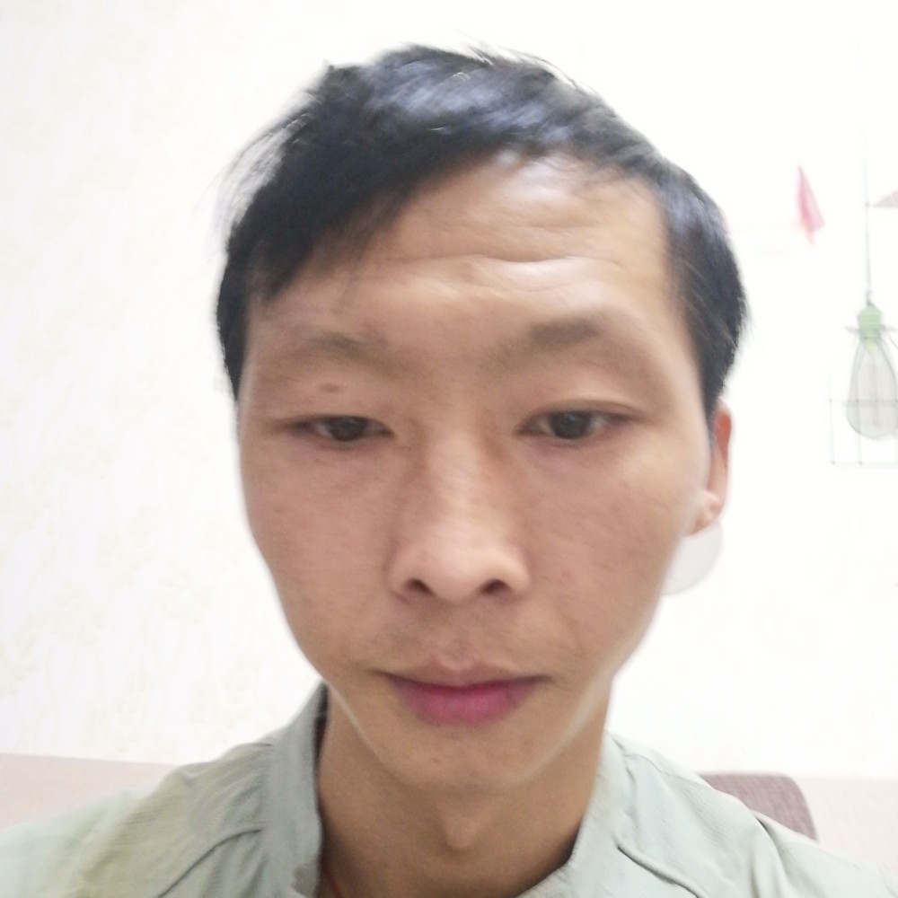 枕头漫步爱听歌的照片