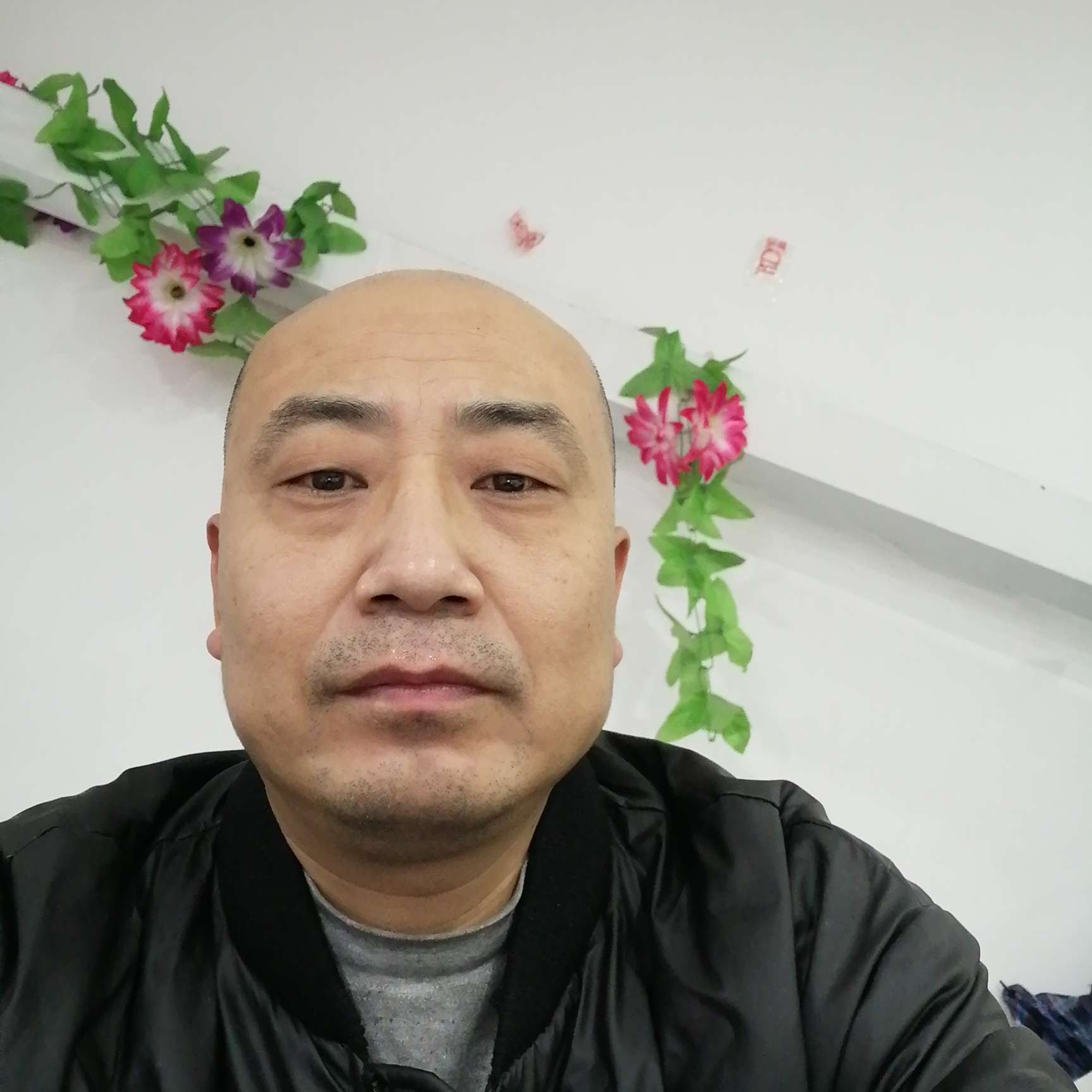 难男的照片