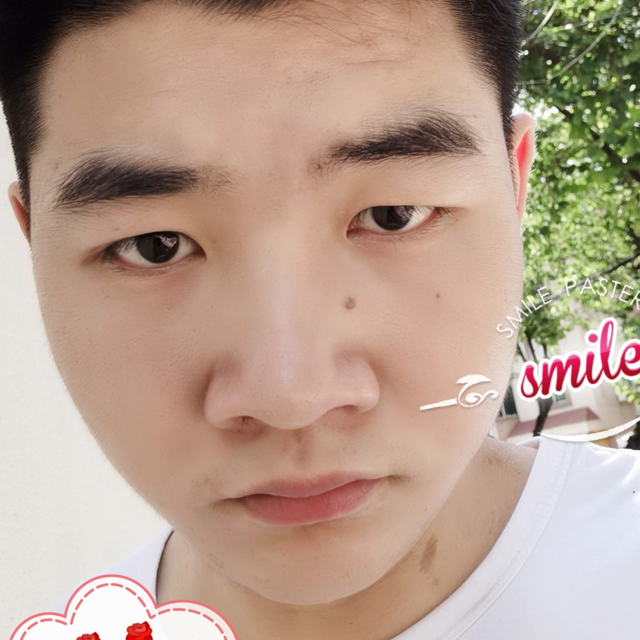 尊敬打黑猫的照片