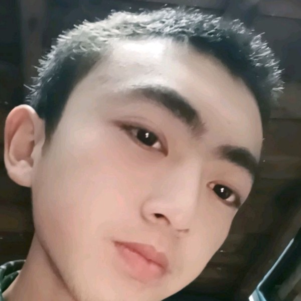 大白玩命的照片