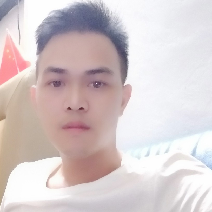 香烟爱浅唱的照片