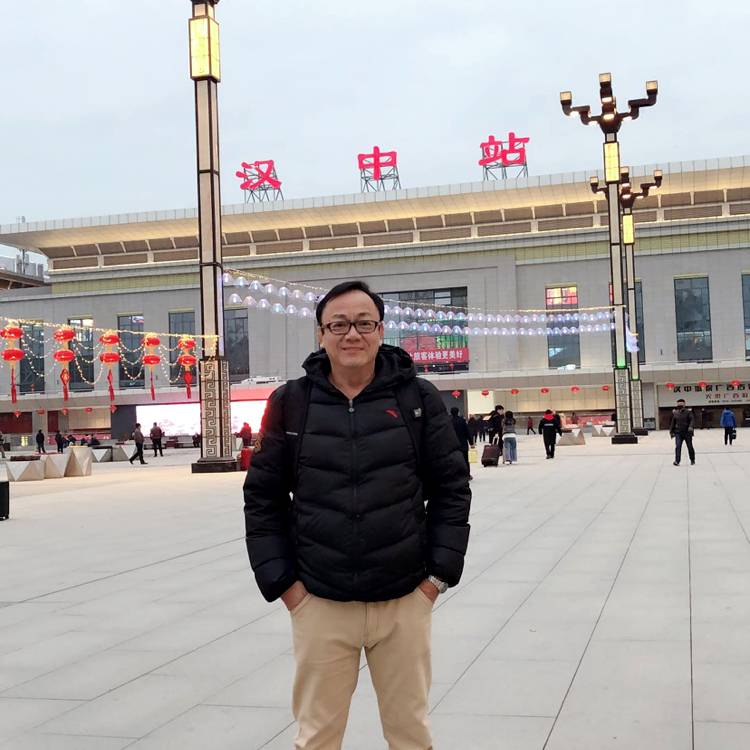 情话踢体贴的照片