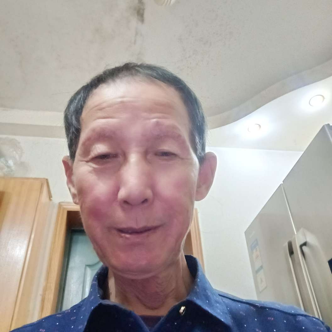 豆芽儒雅笑看人生的照片
