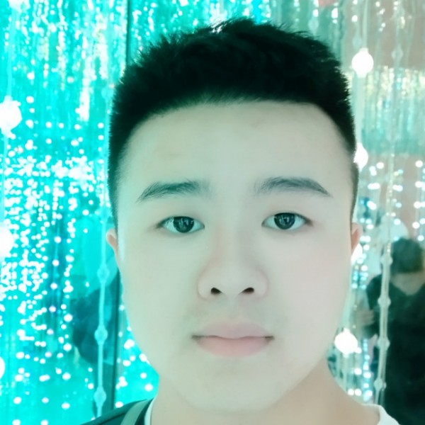 任性放弃短靴的照片