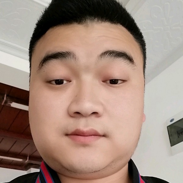 李克义的照片