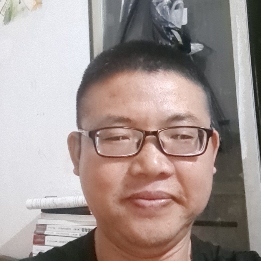 可爱愿星月的照片