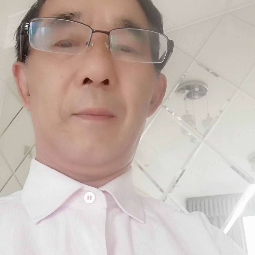 香水凝眸瘦瘦的照片