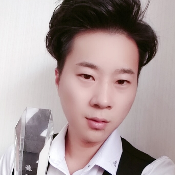 领秀阁陈的照片