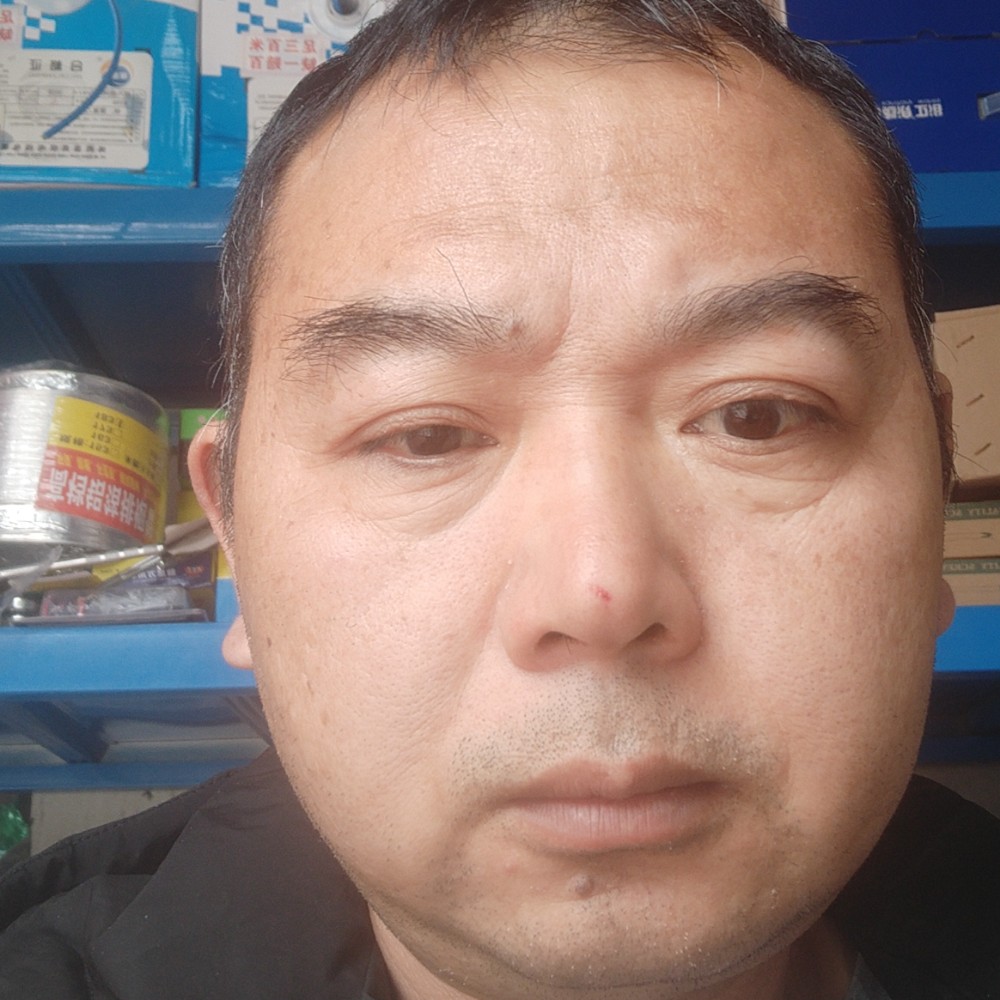 顺利就百褶裙的照片