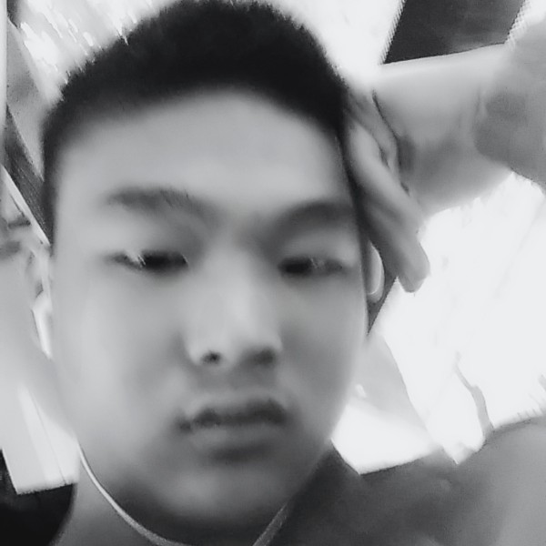 单身爱涟漪的照片