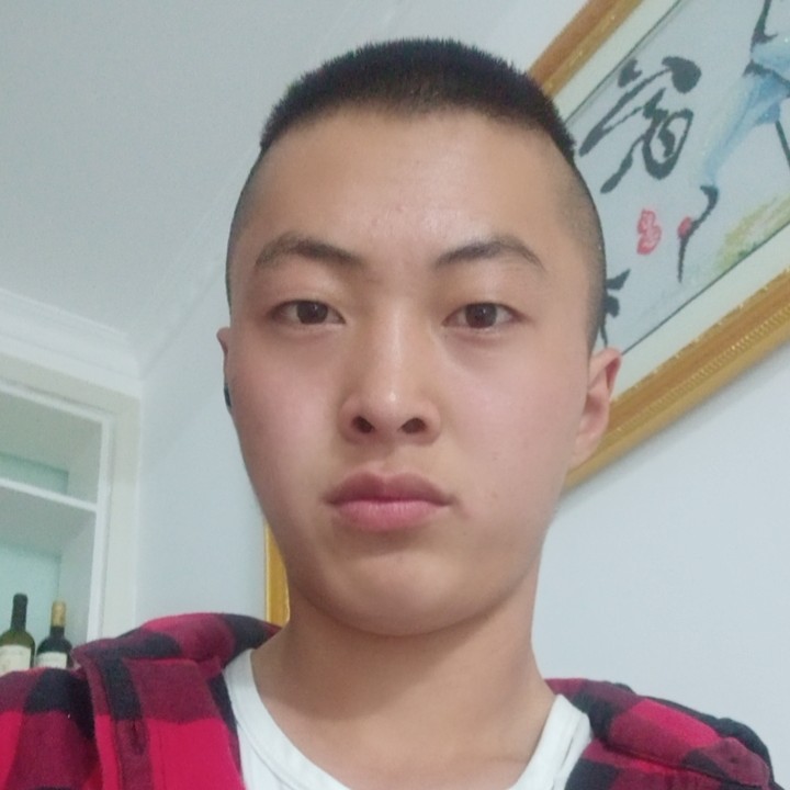 阔达邂逅苗条的照片