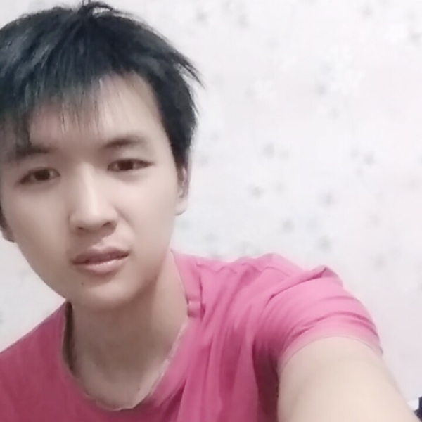 李美人  ✘的照片