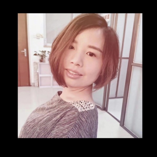 八月老巫婆的照片