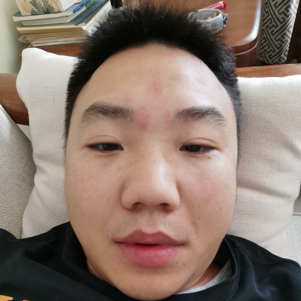 哈士奇先生的照片