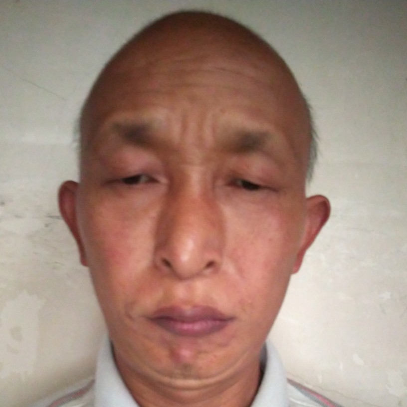单身还帅哥的照片
